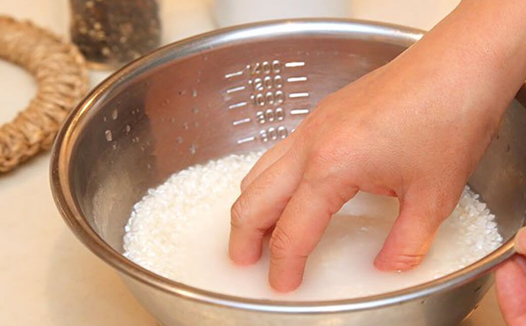 天然水を使ったお米の炊き方