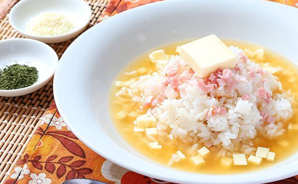 とろーりチーズでちびっ子にも人気！「洋風茶漬け」